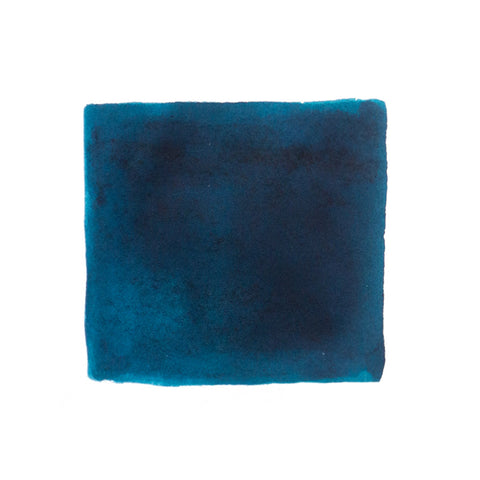 KWZ Ink's IG Turquoise, 60ml, fountain pen ink swatch, showing a rich teal hue with darker center, ideal for unique writing experiences.