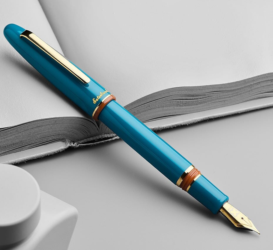 Esterbrook Estie - Funky Lake / Gold - Medium Fountain Pen