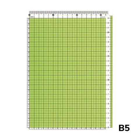 B5 Pencil Board (Green) by Kyoei Orions, featuring a self-healing surface with a 1 cm grid and metric rulers, ideal for precision cutting and crafting.