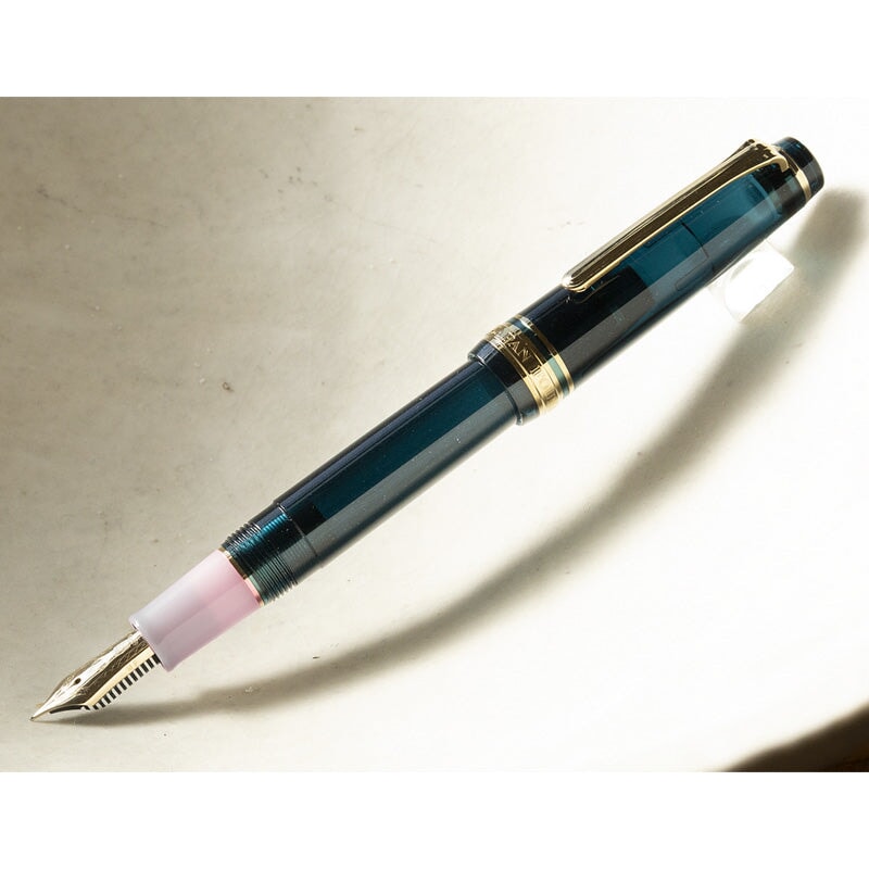 Sailor Shikiori Sansui Pro Gear Slim - Komakusa - Medium Fine Fountain Pen