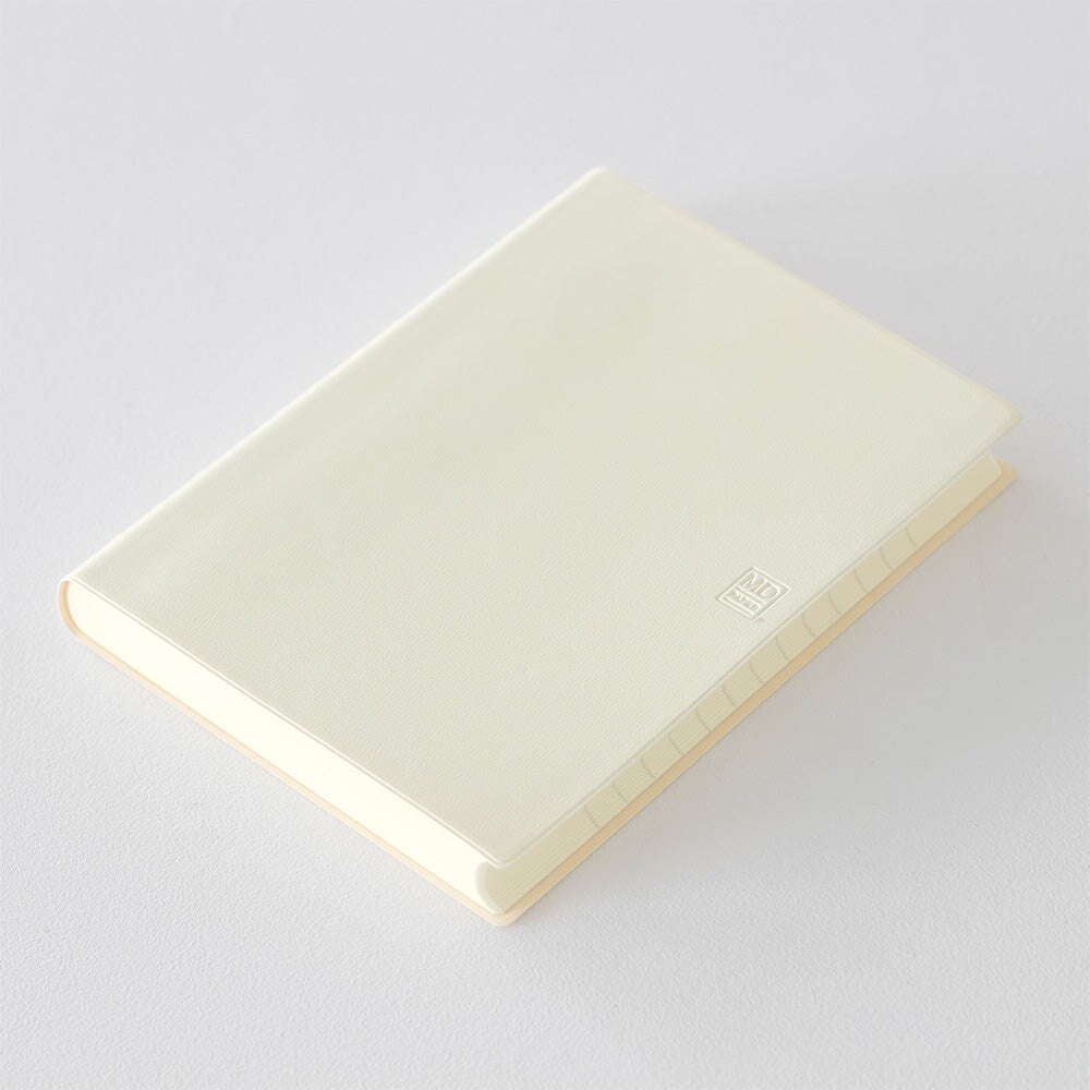 Midori MD 2022 Diary - 1Day 1Page - A5 Notebook