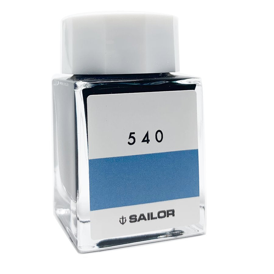 Sailor Ink Studio #540 - 20ml glass bottle featuring a sky-blue label and the Sailor brand, showcasing part of a diverse 100-color collection.