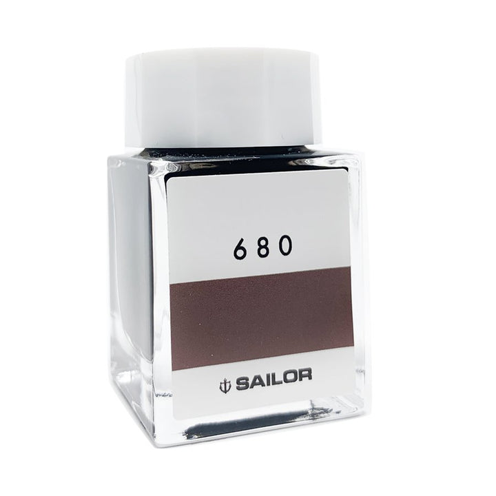 Sailor Ink Studio #680 - 2ml: Square glass bottle with white cap, displaying Sailor logo and number “680” for this brown-toned fountain-pen ink.