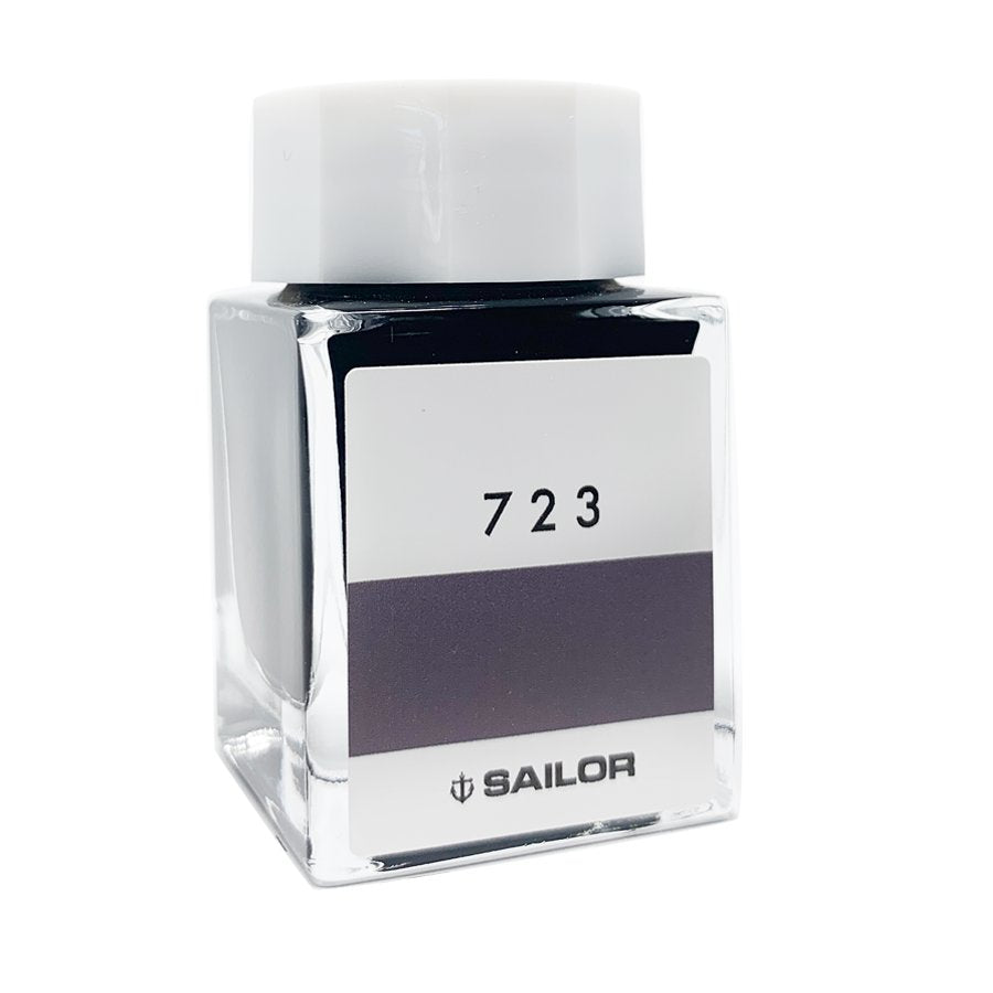 Sailor Ink Studio #723 - 20ml: A square glass bottle with a white cap, showcasing the Sailor logo and ink swatch.