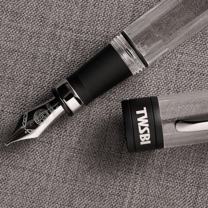 TWSBI Diamond 580 ALR (Black) - Broad Fountain Pen