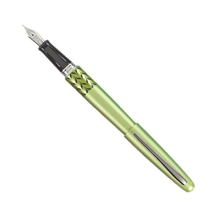 Pilot MR3 (Marble Green) fountain pen with silver nib, leaf-patterned band, and metal clip, cap aside. Includes black ink cartridge and squeeze converter.
