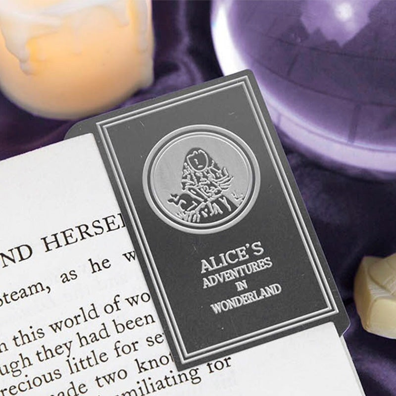 Wearingeul Edge Metal Bookmark World Classic Series (Alice&