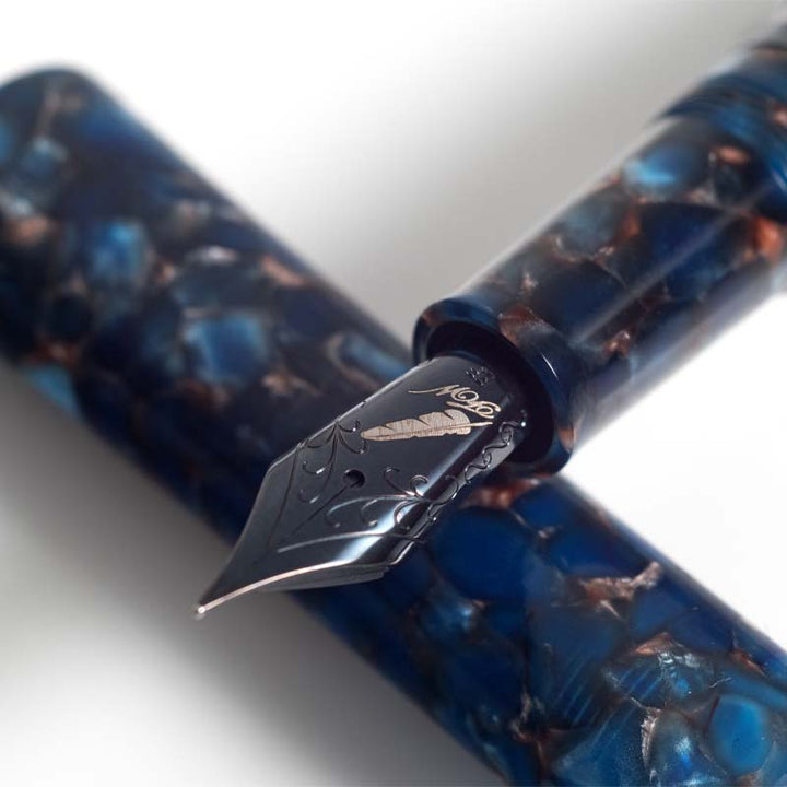 Fine Writing International Blue Scepter (Vacuum) - Broad Fountain Pen