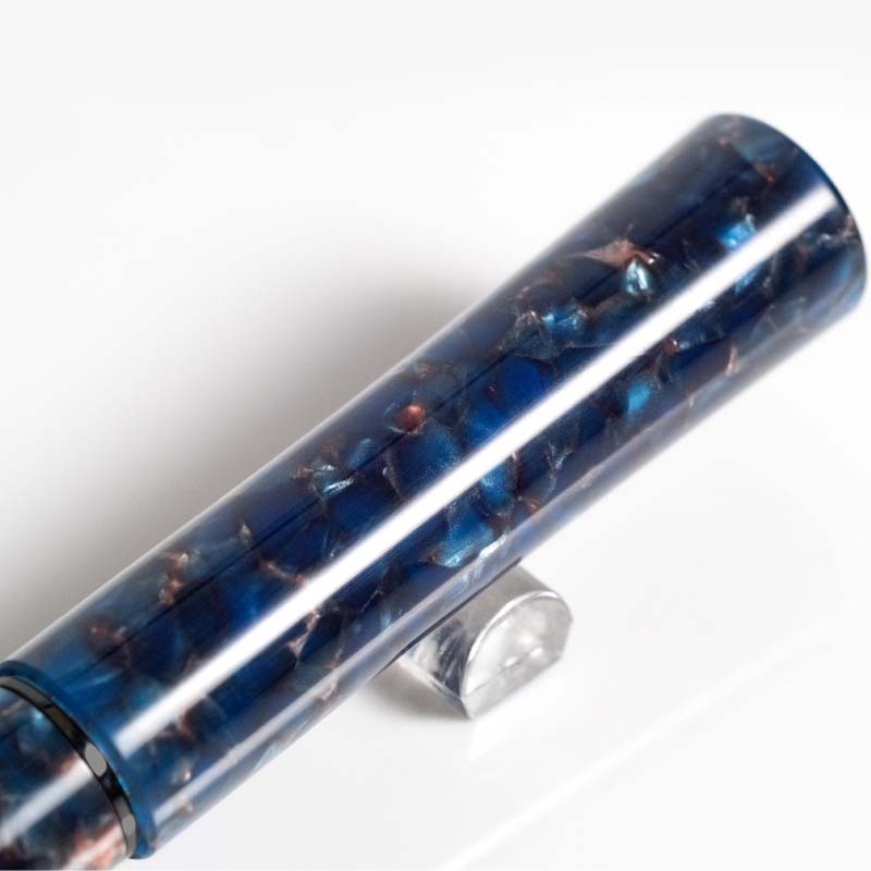 Fine Writing International Blue Scepter (Vacuum) - Broad Fountain Pen