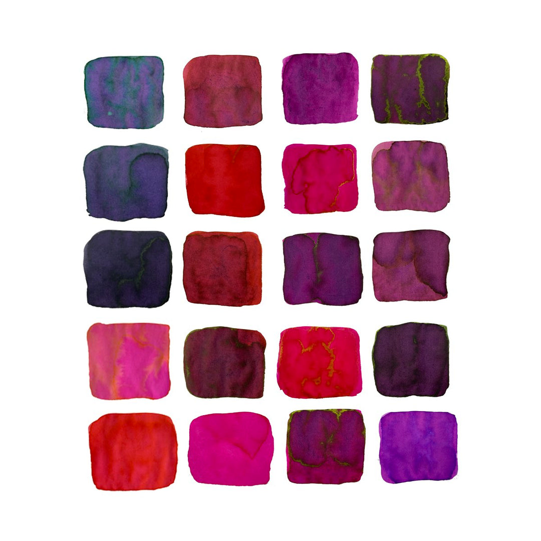 Ink Studio Sampler Set - 100 colours: A grid of watercolor swatches displaying diverse red, pink, magenta, and purple hues from Sailor&