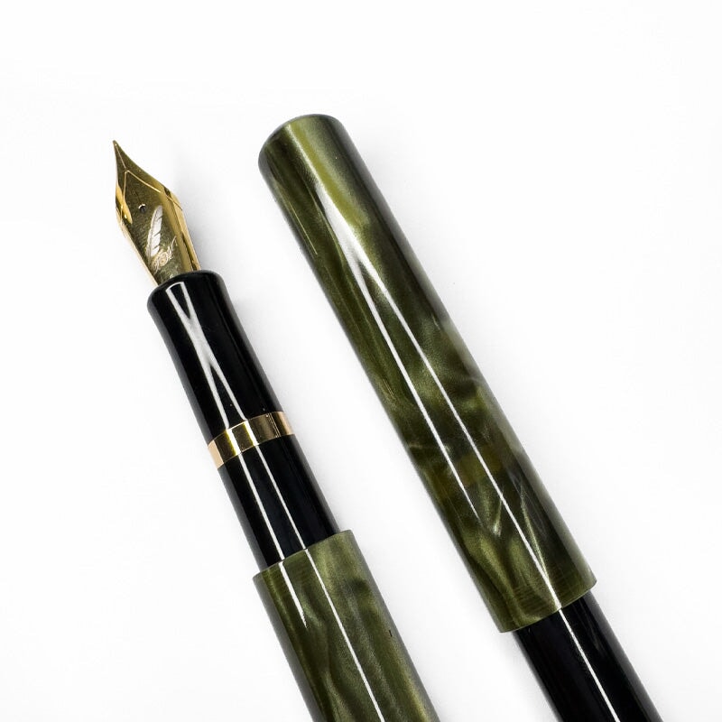 Fine Writing International Pencket Fountain Pen (Jade) - Medium Fountain Pen