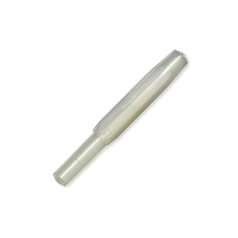 Lunar Sport Fountain Pen - Light Green (Fine)