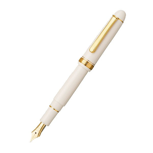 Platinum #3776 Chenonceau White - Fine Fountain Pen