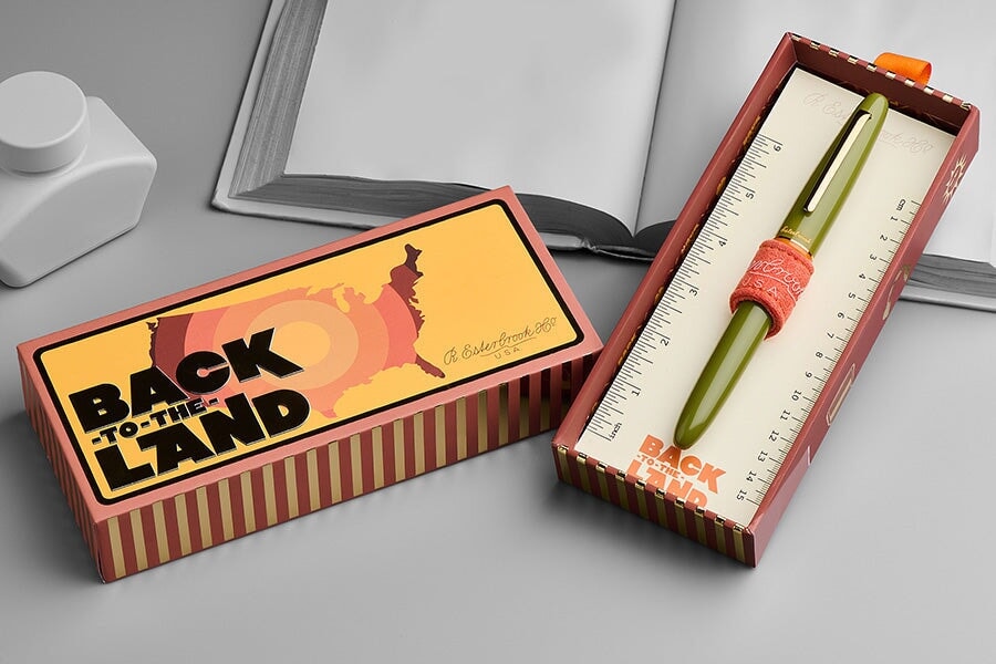 Esterbrook Estie - Quirky Leaf / Gold - Broad Fountain Pen