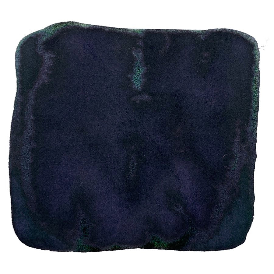 Ink Studio #762 - 2ml bottle displayed with a small, soft, dark-navy plush microfiber cloth, ideal for ink cleanup or makeup removal.