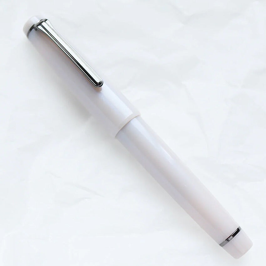 TAG Stationery Usugumo Professional Gear Fountain Pen - Music Nib Fountain Pen