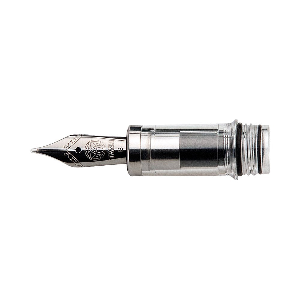 VAC Mini Nib Set - Stub 1.1 features a steel nib and transparent feed section, designed for TWSBI VAC Mini fountain pens to enhance writing versatility.
