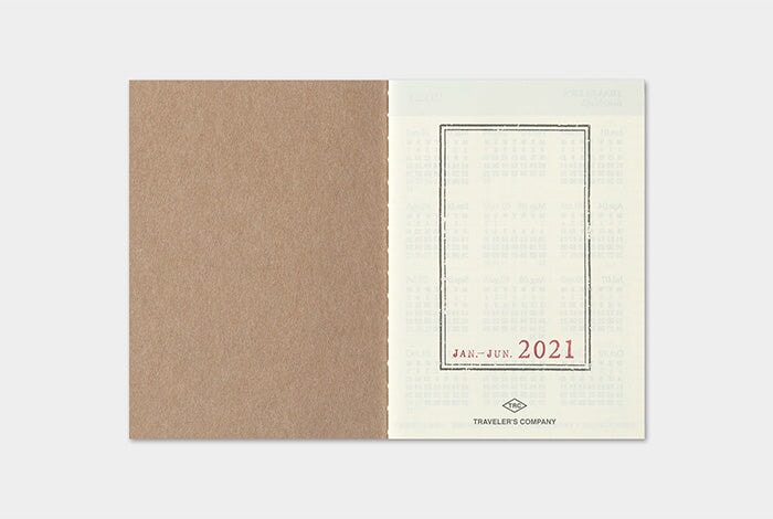 Traveler's Company 2021 Diary Weekly (Passport) Planners
