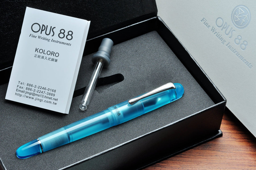 OPUS 88 Picnic - Blue (Medium) Fountain Pen