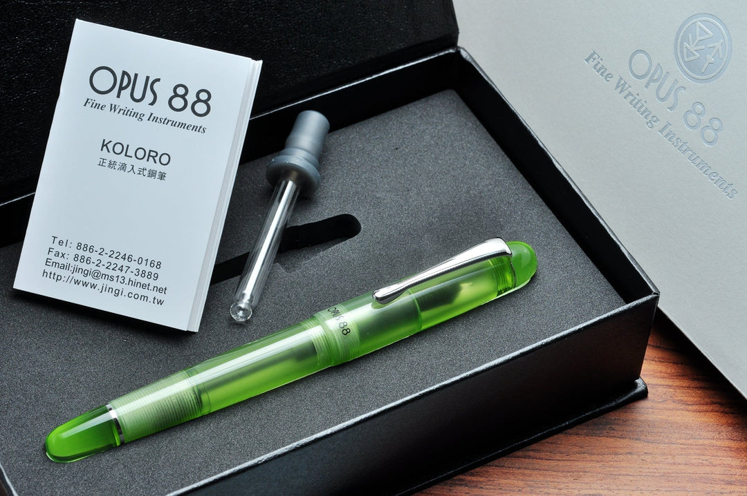 OPUS 88 Picnic - Green (Extra Fine) Fountain Pen