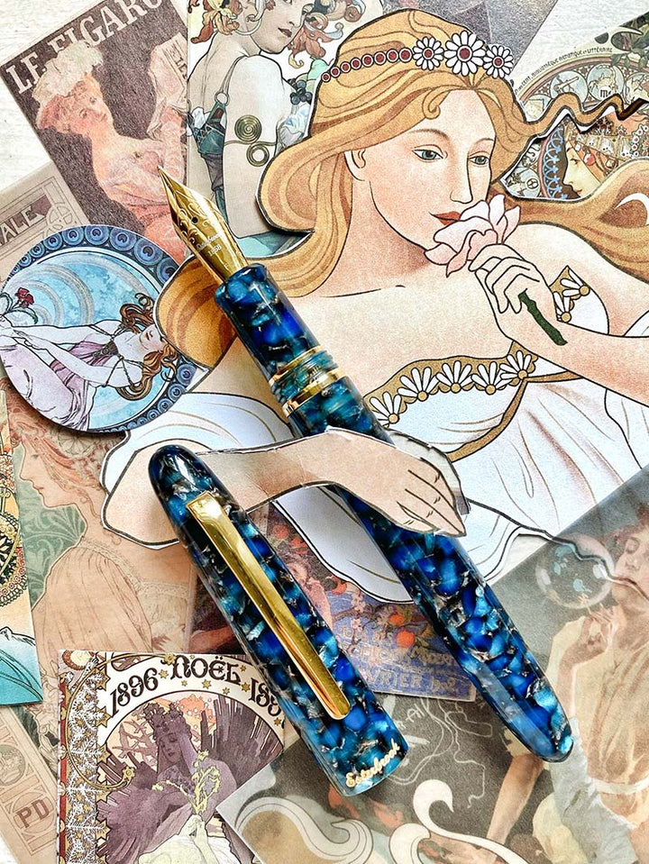 Esterbrook Estie - Nouveau Blue / Gold - 18K Gold Medium Nib Fountain Pen