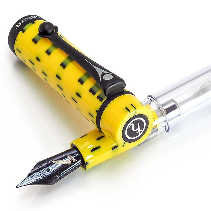 Fine Writing International Planet Series (Saturn) - Fine Fountain Pen